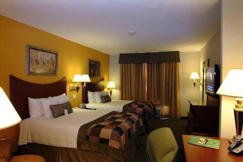 Hotel Wingate By Wyndham Chihuahua Extérieur photo